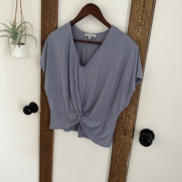 Green Envelope Los Angelas Flowy V Blouse Lavender Women’s Size Small - Picture 5 of 11